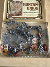 Zigarrenkiste mit Figuren Zinn