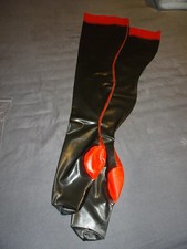 Westward Bound Latexstrümpfe