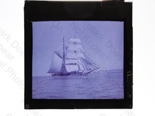 2 Mast Segelschiff auf See