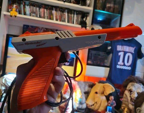 Nintendo nes zapper light gun - nes,