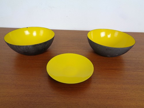 Vintage yellow krenit bowls - vintage,