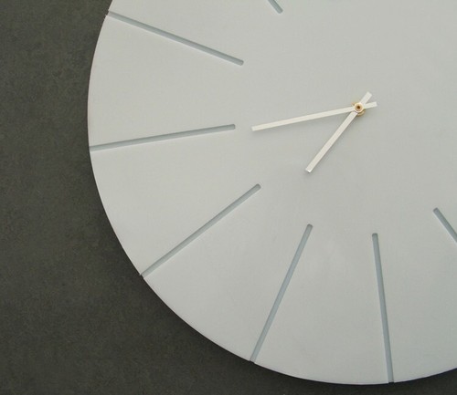 Grosse weiße design wanduhr - weiße, design-wanduhr