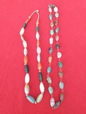 2 X naturbelassene Halbedelsteinketten geschliffen und poliert neu.