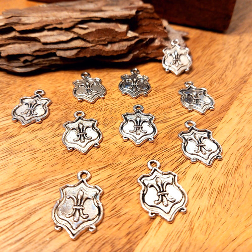 Wappen fleur lis - 10,