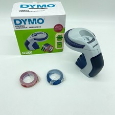 DYMO Prägegerät mit 3 Prägebändern | Omega Beschriftungsgerät-Starterset
