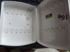 Burg Wächter Schlüsseltresor weiß mit 24 Haken für Schlüssel neu gut erhalten