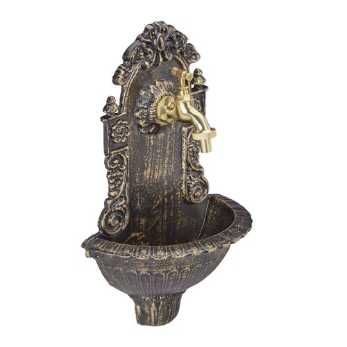 Wandbrunnen antik mit