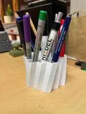 Sechseckiger Stifthalter -