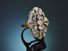 GROSSER ELEGANTER BRILLANT