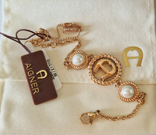 AIGNER Armband mit Logo Farbe