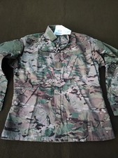 Army OCP Combat Shirt Multicam Medium Regular Neuer Zustand Flammenresistent 