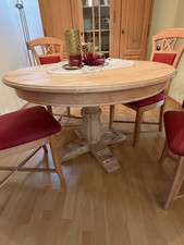 Hochwertiger Chalet Tisch