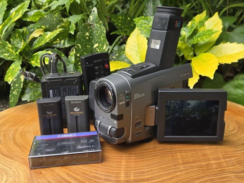 170767 sony ccd - sony, hi8