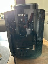 Krups Kaffe Vollautomat EA81 wie Neu 1450W schwarz UVP 699