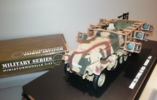 Schuco 1:43 SDKFZ 251 Stuka zu