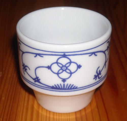 Eierbecher winterling - eierbecher,