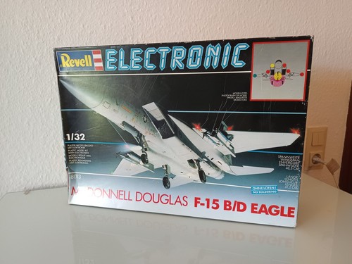 Donnell douglas b d - mc,
