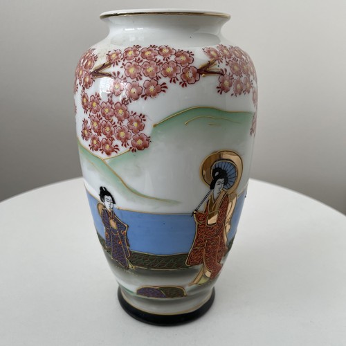 Vintage satsuma vase - satsuma,