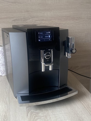 Jura kaffeevollautomat - jura, e8