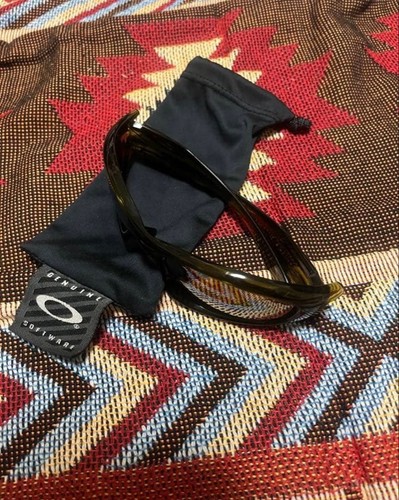 Oakley monster dog - oakley,