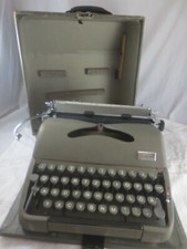 Reise-Schreibmaschine Mechanik Groma-Chemnitztal Koffer DDR Sammler Vintage Deko