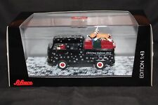 1:43 SCHUCO 03336 VW T2 Pritschenwagen Double Cabine DOKA 2013 CHRISTMAS EDITION