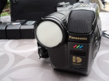 1 PANASONIC VHS Compact Movie