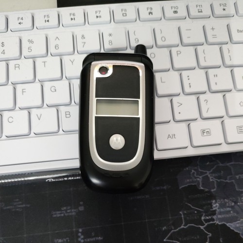 Vintage motorola v235 - vintage,