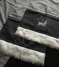 3er Set Weihnachtsdeckchen mal anders schwarz/weiß kariert Fellbesatz