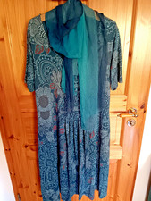 DW- Shop  bequemes  Viskose-Elasthan Sommerkleid Gr. 50  Gummizug bunt + Schal