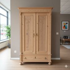 27857 Schrank Kleiderschrank