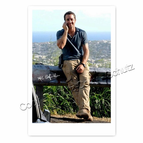 Alex loughlin hawaii - alex, o'loughlin