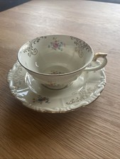 Sammeltasse Johann Seltmann Vohenstrauss Bavaria Tasse und Untertasse Gold