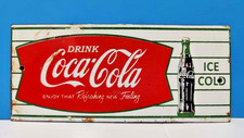 VINTAGE COCA COLA EISKALTE SODA PORZELLAN EMAILSCHILD 8" x 3" ZOLL