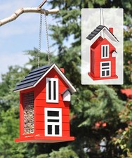 Dekoratives Vogelfutterhaus