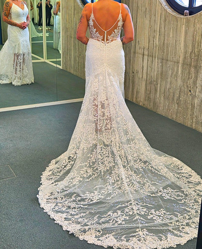 Brautkleid aus spitze tüll - aus,