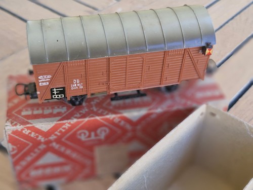 Märklin 306 gedeckter - -,