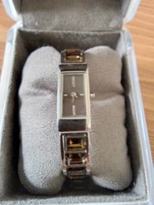 Dkny Damenuhr Metallarmband mit braunen Steinen 