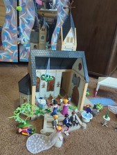 Playmobil Kirche 4296, Gebraucht Und Nicht Vollständig Aber Guter Zustand