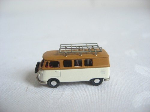 Aw81 160 marks 2226 vw - 1:160, bus