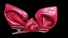 Rote Schleife Haarspange (Entenschnabel-Clip) - NEU