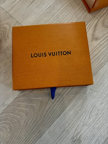 Louis vuitton karton box - karton, /