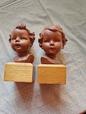 2 Kinderköpfe als Büste Junge und Mädchen In Keramik/ Holz; 50iger/ 60iger Jahre