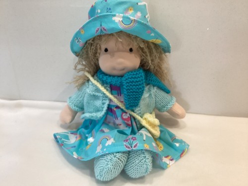 Handgefertigte waldorfpuppe - handgefertigte,
