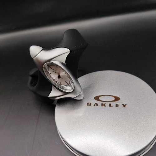 Oakley torpedo style 2000s - oakley, uhr