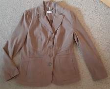 Charles Vögele - schicker