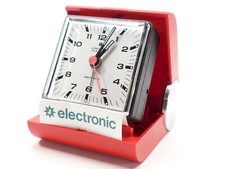 JUNGHANS star-vox alter Reise-Wecker Etui 1976 126/0013 Uhr NEU NOS; K85 191