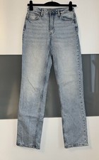 H&M Straight High Jeans