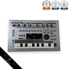 Roland MC303 Groovebox Synth