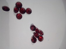 6 echte rund geschliffene rote Mozambik garnet Granat eye clean ca. 4 mm 0,36ct